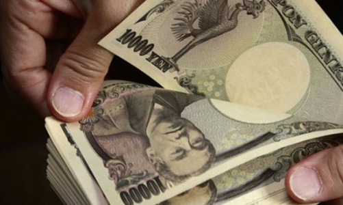 IMF cảnh báo nguy cơ chiến tranh tiền tệ