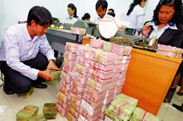 Một số lãnh đạo ngân hàng lớn trên thế giới cho rằng quy định mới có thể buộc các ngân hàng hạn chế cho vay, ảnh hưởng đến tăng trưởng và tốc độ phục hồi kinh tế.