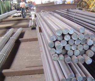 Sự phát triển quá “nóng” của ngành thép trong nước bắt đầu nảy sinh nhiều vấn đề.
