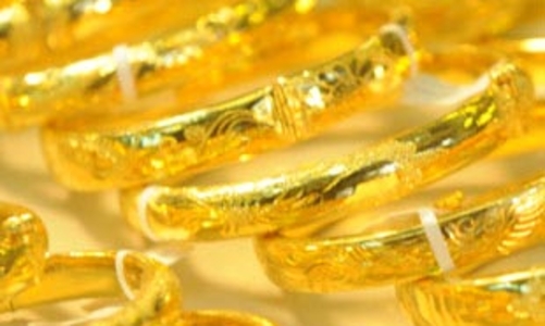 Bán vàng, mua chứng khoán?