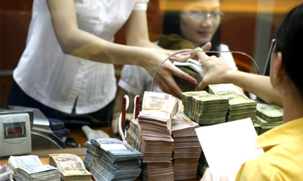 Bối cảnh đã thay đổi kể từ năm 2007, khi hệ thống ngân hàng Việt Nam đã gặp phải hai vấn đề lớn gồm: (1) rủi ro về mặt thanh khoản và (2) rủi ro từ các hoạt động liên quan đến chứng khoán và bất động sản - Ảnh: Reuters.