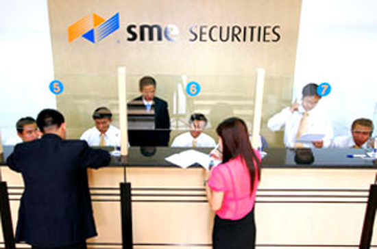 Lũy kế 6 tháng năm 2011, SME lỗ 29,067 tỷ đồng. 