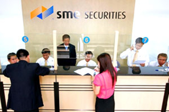 Lũy kế 6 tháng năm 2011, SME lỗ 29,067 tỷ đồng.