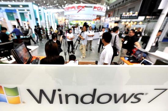 Mùa nghỉ lễ cuối năm nay tại Mỹ sẽ cho thấy doanh số thị trường máy tính cá nhân tiêu dùng có khởi sắc nhờ Windows 7 hay không - Ảnh: Getty Images