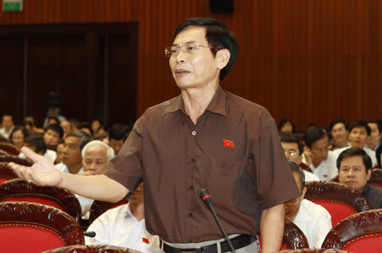 Đường sắt cao tốc: Lùi hay tiến?