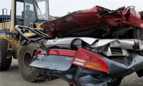 Thưởng dập xe cũ ở Mỹ: Xe nhỏ thắng lớn