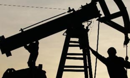 Giá vàng đợi quyết định của FED, giá dầu trượt mạnh