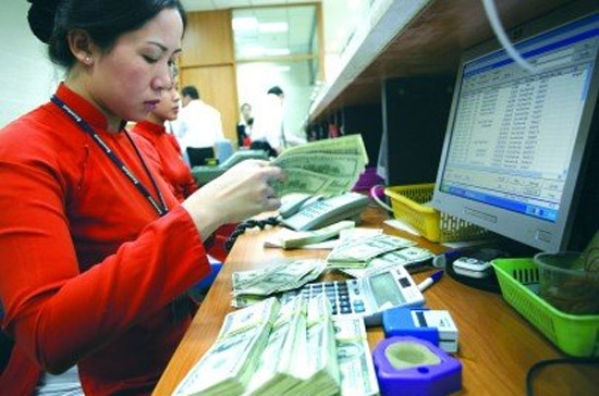 Ngày 30/6/2010 là thời điểm đáo hạn một số hợp đồng vay ngoại tệ ngắn hạn của doanh nghiệp. Đây chủ yếu là các hợp đồng vay có kỳ hạn ba tháng trở xuống.