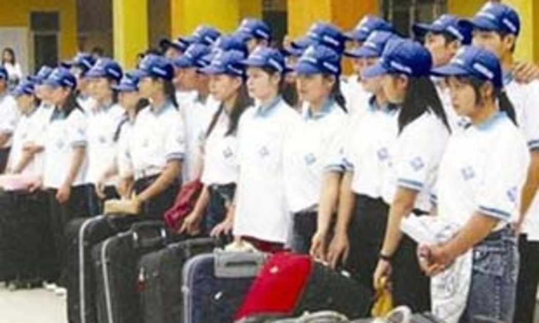 Chuẩn bị lên đường đi xuất khẩu lao động.