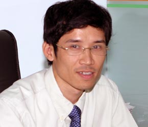 "Theo tôi, khi quyết định lựa chọn giải pháp ngoại nhập, vấn đề đầu tiên các công ty chứng khoán cần có là đội ngũ cán bộ giỏi và lựa chọn được đối tác triển khai có kinh nghiệm."