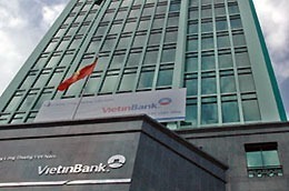 Số vốn điều lệ được duy trì từ đầu năm đến cuối năm 2010 của CTG là 11.252 tỷ đồng sẽ trả toàn bộ cổ tức là 17%.