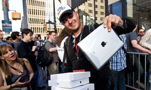 Điểm nóng tuần qua: Lo iPad, buồn PlayBook