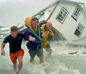 Số người phải rời bỏ nhà cửa vì lý do xung đột, thảm họa thiên nhiên và các dự án phát triển quy mô lớn hiện nay đã lên tới 163 triệu người - Ảnh: Independent News.