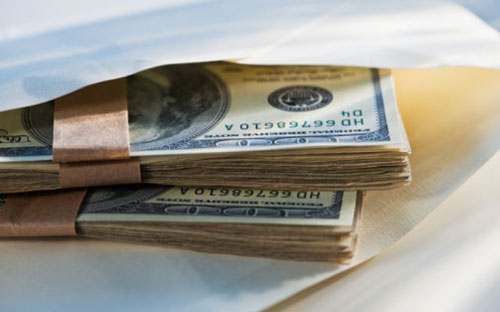 Chỉ thị của Ban Bí thư nghiêm cấm mọi hình thức tặng quà Tết cho cấp trên - Ảnh minh họa.<br>