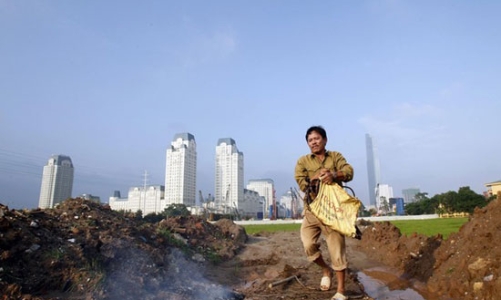 Nghịch lý thị trường bất động sản