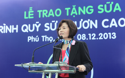 Bà Bùi Thị Hương, Giám đốc Đối ngoại Vinamilk phát biểu tại chương trình.