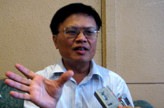 TS. Nguyễn Đình Cung.