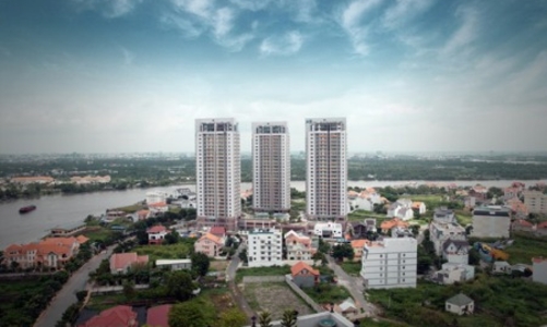 Bốn nhóm tín dụng bất động sản “thoát” rổ phi sản xuất