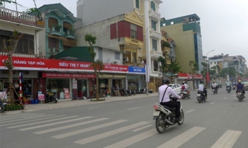 Vụ đồng bộ biển hiệu: “Quận không áp đặt”