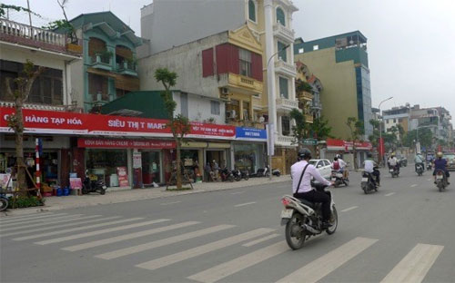 Một góc phố  Lê Trọng Tấn (Thanh Xuân, Hà Nội).