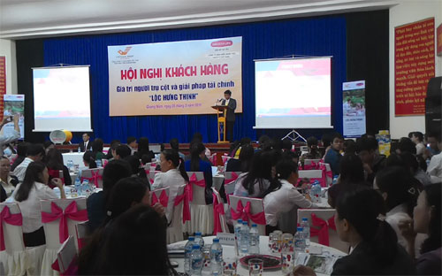 “Lộc Hưng Thịnh” được thiết kế nhằm bảo vệ khách hàng trước những rủi ro
 thường gặp trong cuộc sống, vừa cung cấp cơ hội đầu tư và gia tăng tài 
sản.