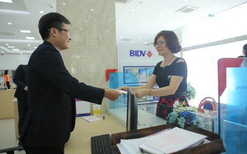 Giao dịch tại BIDV.<br>