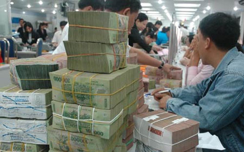 Tính hết ngày 5/11/2012, khối lượng vốn trên OMO còn lưu thông đạt 6.638 tỷ đồng - Ảnh minh họa. 