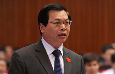 Bộ trưởng Bộ Công Thương xin nhận trách nhiệm trong việc chậm trễ thực hiện cơ chế thị trường, cạnh tranh đối với mặt hàng điện và xăng dầu.