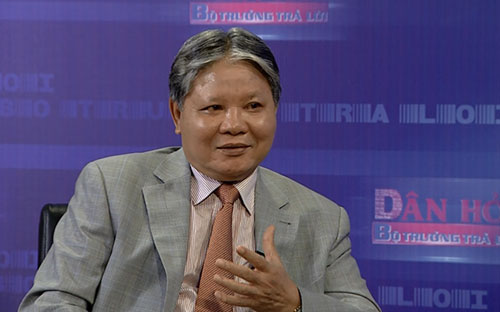 Bộ trưởng Hà Hùng Cường: "Dự thảo quy định, các tội danh tham nhũng như tham ô, nhận hối lộ không chỉ trong khu vực Nhà nước mà được mở rộng ra cả khu vực ngoài Nhà nước". 