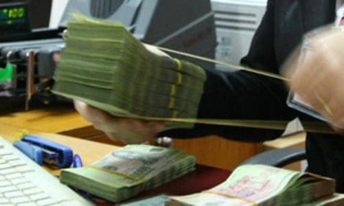 Huy động vốn VND sụt giảm