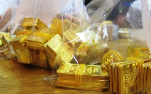 Một số nguồn tin cho biết, Ngân hàng Nhà nước sẽ bán ra khoảng 10 tấn 
vàng nữa trong thời gian tới để đáp ứng nhu cầu của thị trường.