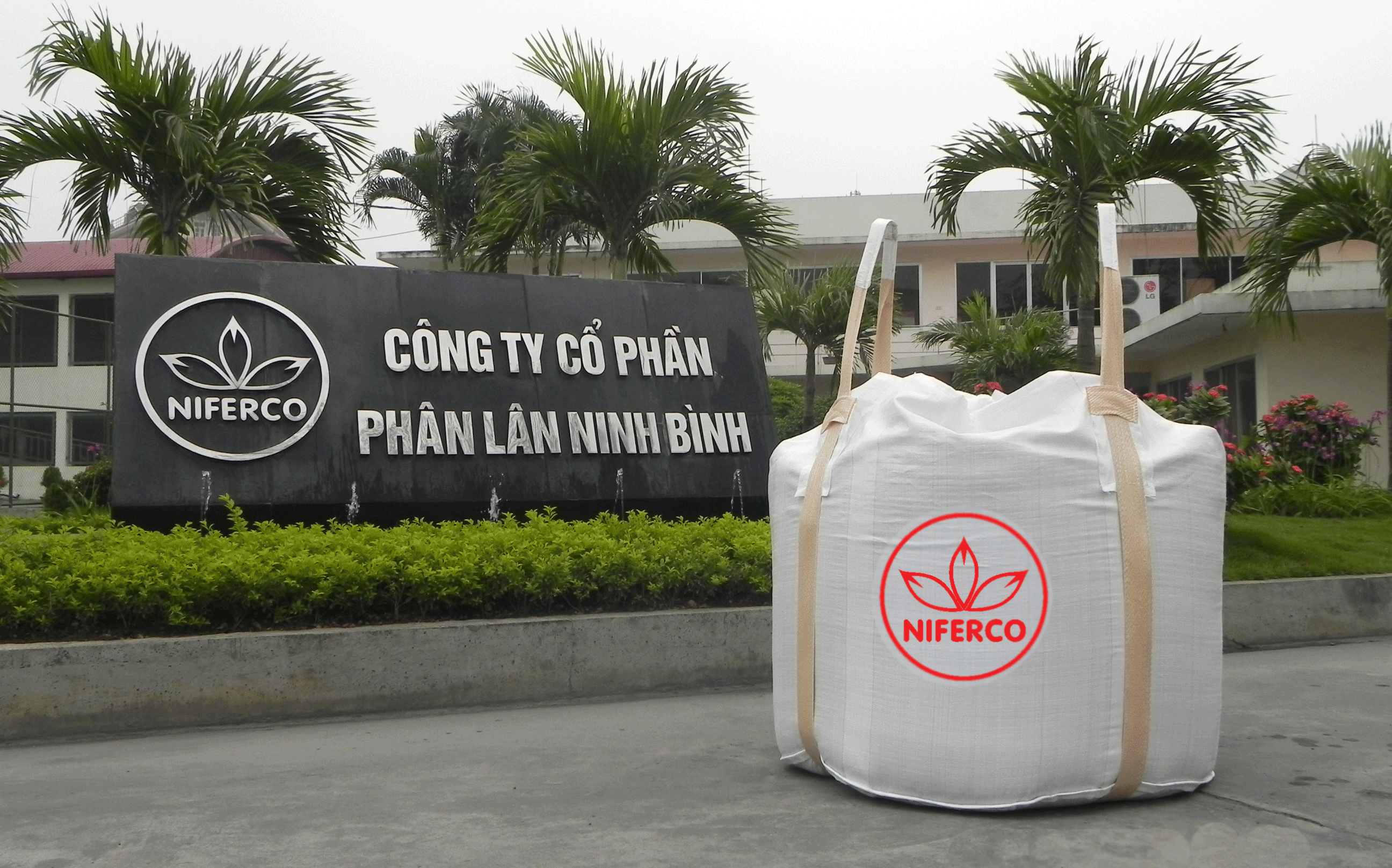 Sản phẩm phân lân nung chảy xuất khẩu.<br>