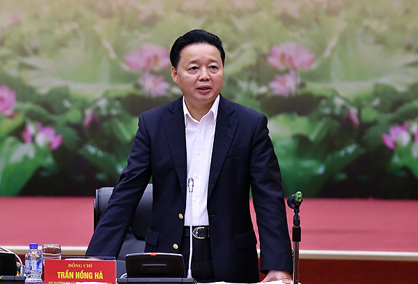 Theo Bộ trưởng Bộ Tài nguyên và Môi trường Trần Hồng Hà, trong vụ Formosa, cơ quan này sẽ xử lý theo quy định của pháp luật bảo đảm tính nghiêm minh, chính xác, dân chủ. 
