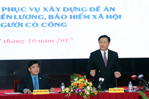 Phó thủ tướng Vương Đình Huệ cho rằng, cải cách tiền lương không chỉ là 
điều chỉnh tiền lương cơ bản, tiền lương tối thiểu mà còn rất nhiều vấn 
đề khác liên quan đến chính sách tiền lương, ở nhiều khu vực. 