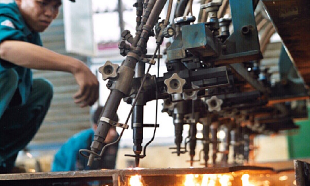 Tiến trình cổ phần hóa chậm, bên cạnh nguyên nhân do tác động không thuận từ sự suy giảm của thị trường chứng khoán, còn có nguyên nhân từ những tồn tại, bất cập về cơ chế chính sách.