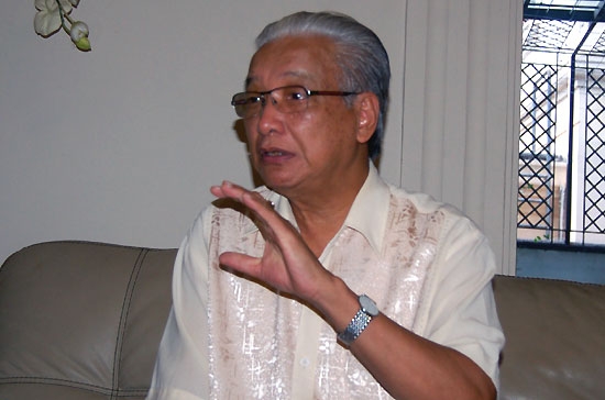 "Trong luật, trong thực tiễn của chúng ta, thế giới cũng thế thôi, khi đã bất bình thường hoặc ở mức báo động thì cũng phải dùng biện pháp hành chính" - Ảnh: Mạnh Chung.