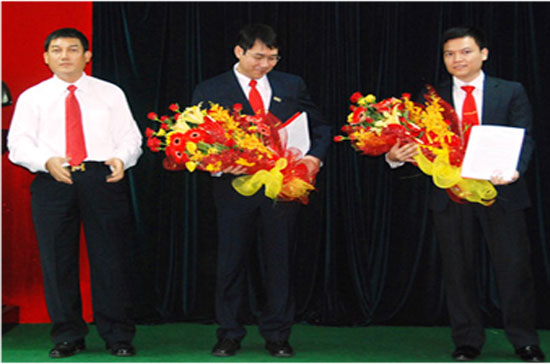 Hai Phó Tổng giám đốc mới của VietinBank.