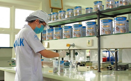 Các sản phẩm Vinamilk luôn được kiểm soát chất lượng trước khi đưa ra thị trường.