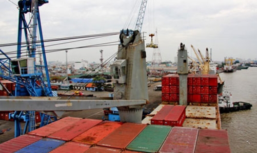 Tạm nhập - tái xuất: Lắm gian lận, nhiều bất cập