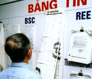 Theo VAFI, việc chủ động công bố thông tin cũng là một cách để cải thiện công tác quan hệ với nhà đầu tư hiện nay - Ảnh: Việt Tuấn.