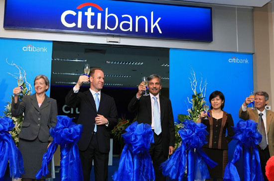 Ông Brett Krause, Tổng giám đốc Citibank tại Việt Nam: “Lễ khai trương hôm nay chỉ là điểm khởi đầu của kế hoạch mở rộng kinh doanh của Citi tại Việt nam".