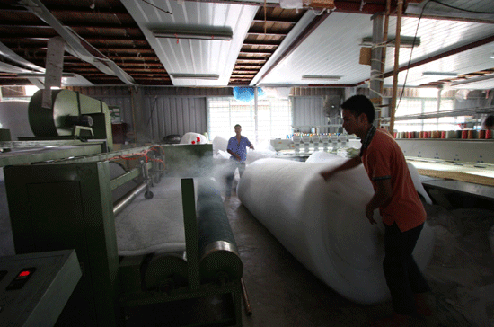 Tốc độ tăng trưởng khu vực công nghiệp đạt 6,6% trong 6 tháng đầu năm - Ảnh: Việt Tuấn.