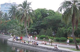 Thành phố Hà Nội chỉ có 4 công viên lớn.