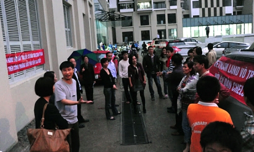 Khổ như ở chung cư Hà Nội