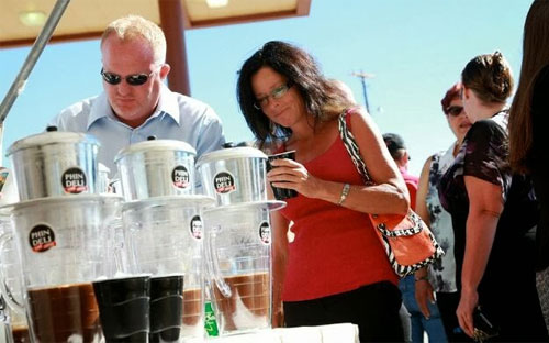 Hoạt động đầu tư ra nước ngoài của Việt Nam gần đây không chỉ tăng 
trưởng nhanh chóng ở các thị trường truyền thống, mà còn mở rộng sang 
các quốc gia khác.