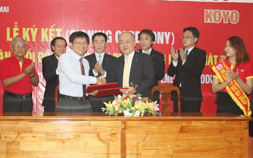 Lễ kyes kết giữa Tập đoàn Sao Mai và Koyo Corporation.<br>