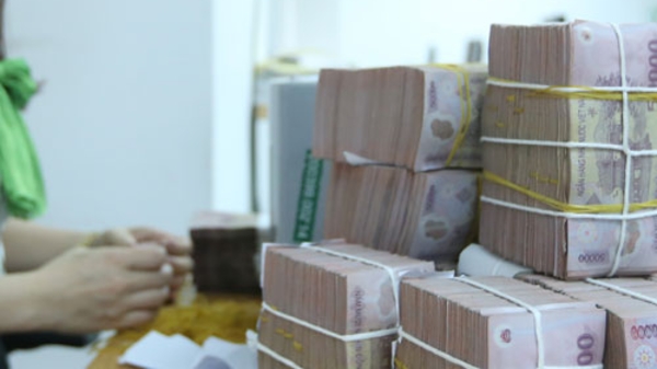 Sắp thực hiện phương án cơ cấu 5 ngân hàng trong 2017