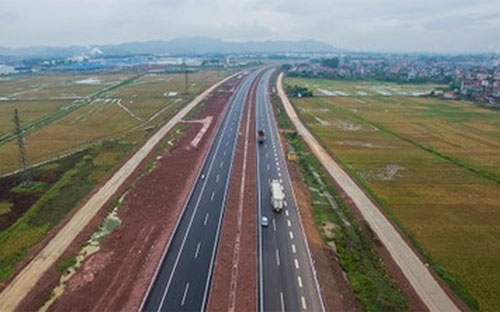 Theo chuyên gia Ngô Trí Long, Bộ Giao thông Vận tải nên có xử phạt rõ ràng khi nhà đầu tư vi phạm hợp đồng - Ảnh minh họa. 