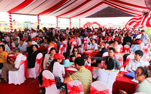 Được quy hoạch bài bản các shop kinh doanh tại trung tâm thương mại Viva 
Square và đất nền tại Khu đô thị The Viva City hút nhà đầu tư. <br>