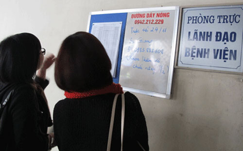 Báo cáo thực hiện nghị quyết về chất vấn của Quốc hội từ đầu nhiệm kỳ 
đến nay, Bộ trưởng Kim Tiến cho biết đường dây nóng của Bộ được duy trì 
và phát huy hiệu quả.<br>